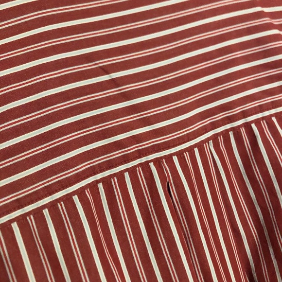 Izod red and white stripped shirt - Picture 3 of 4